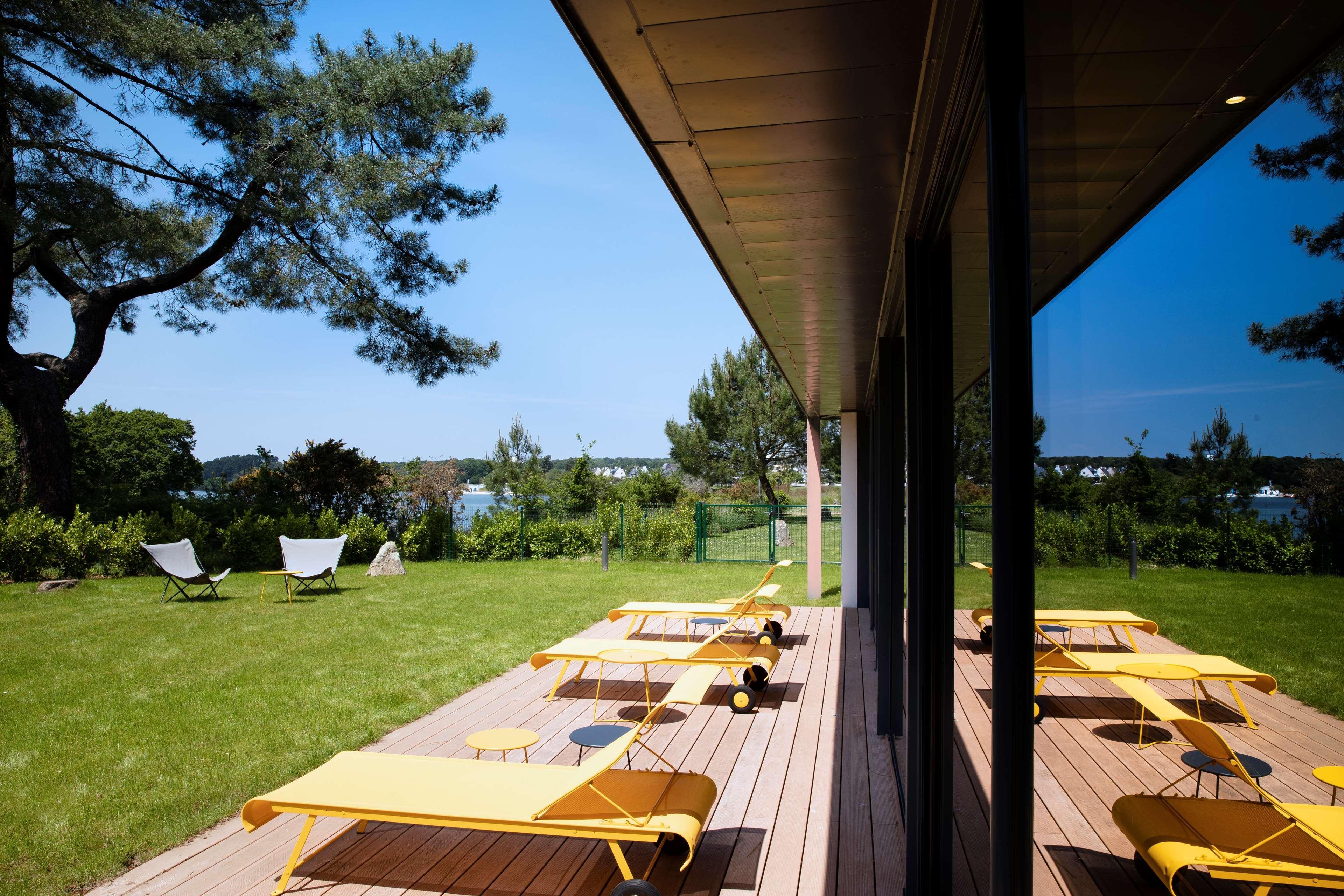 Best Western Plus Hotel Les Rives Du Ter Лармор-Плаж Екстер'єр фото