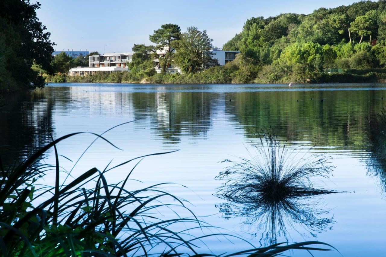 Best Western Plus Hotel Les Rives Du Ter Лармор-Плаж Екстер'єр фото
